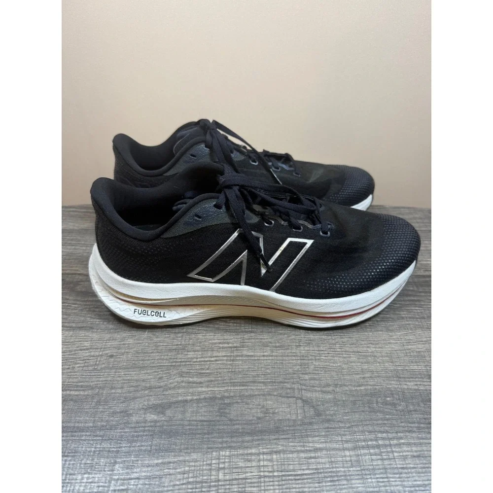 New Balance FuelCell Propel v4 Black Silver Running Shoes Mens 11 Womens 12.5